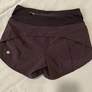 Lululemon Speed Up Mid-Rise Lined Short 4" Size 2